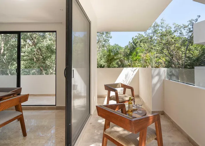 2 Bd With Private Plunge Pool And Terrace Holiday home